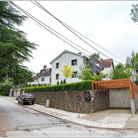 Apartmani15 Arandelovac Buitenkant foto