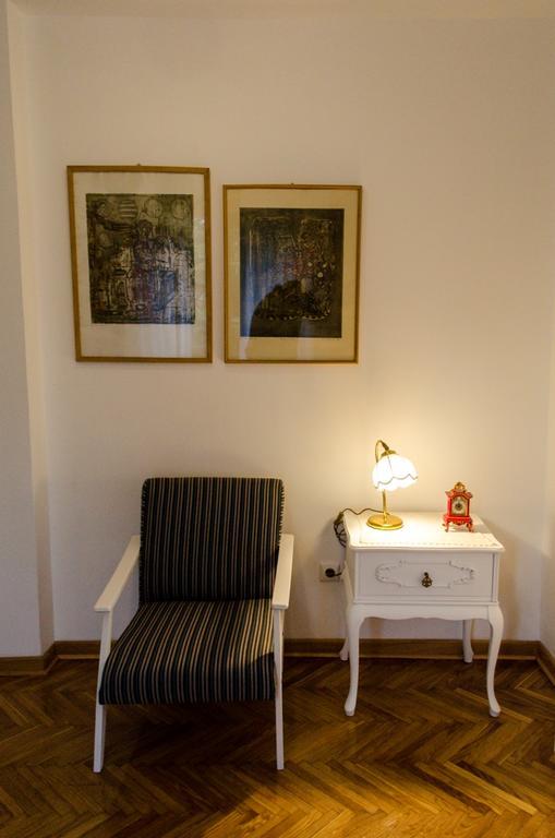 Apartmani15 Arandelovac Buitenkant foto
