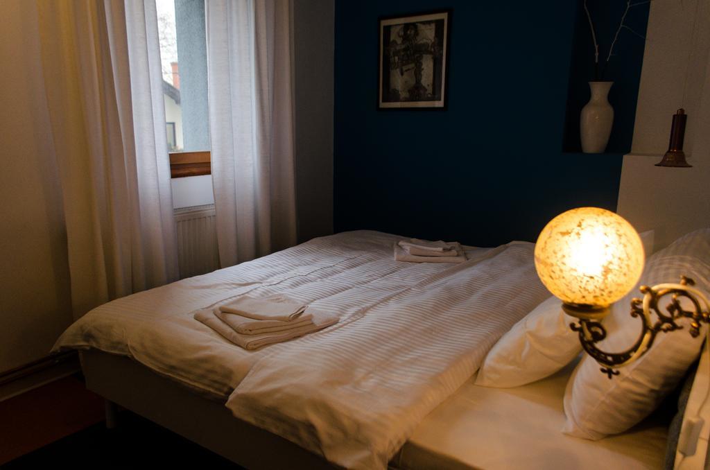 Apartmani15 Arandelovac Buitenkant foto