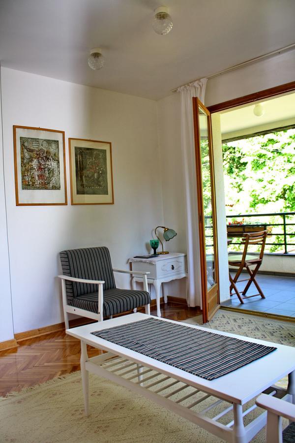 Apartmani15 Arandelovac Buitenkant foto