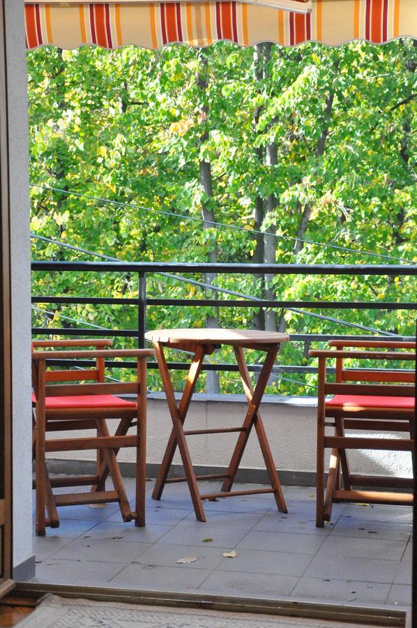 Apartmani15 Arandelovac Buitenkant foto